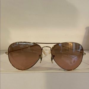 Ray Ban aviator gold and blush Lens sunglasses
